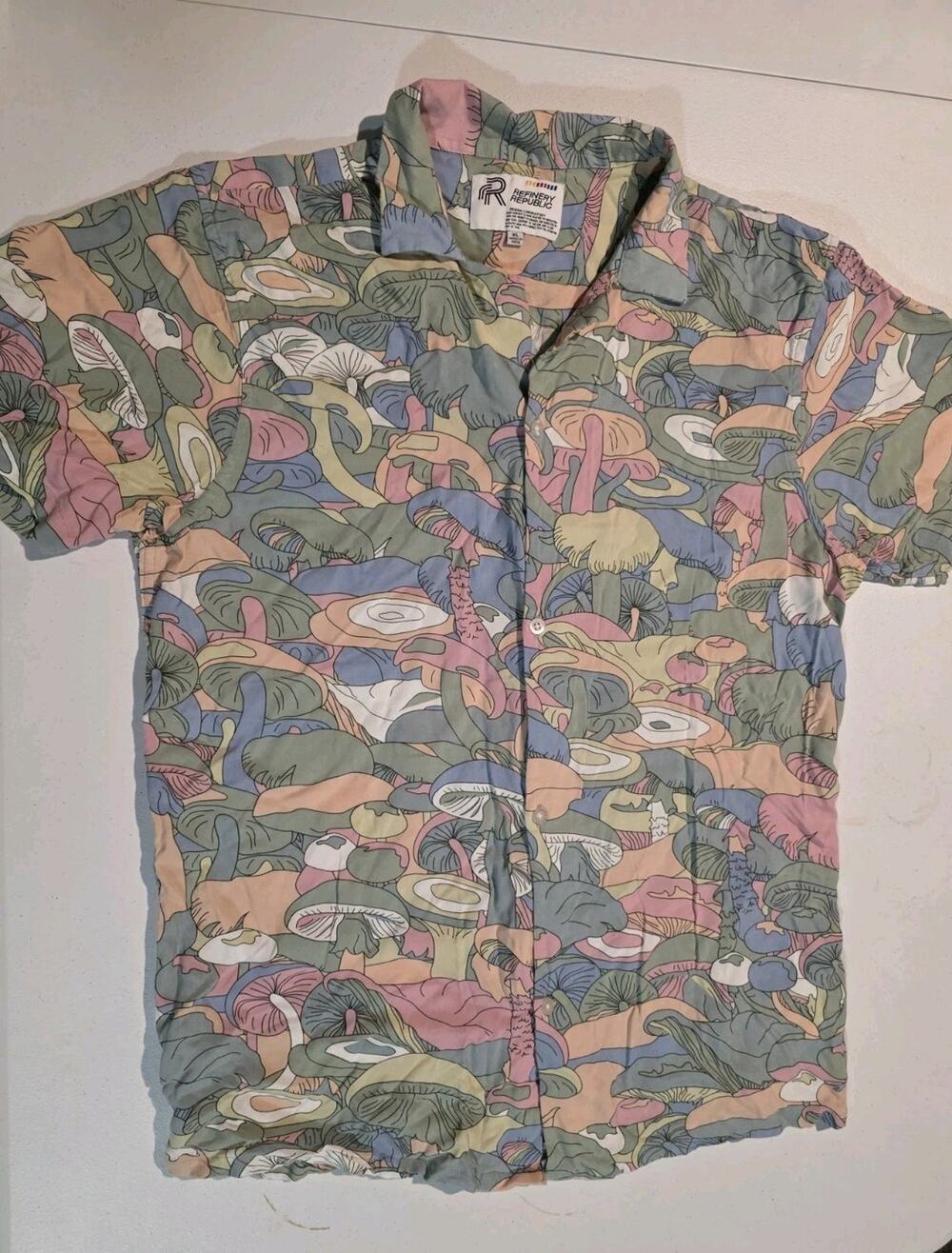 Refinery Republic Mushroom Print Shirt Mens XL Multicolor Psychedelic Button Up